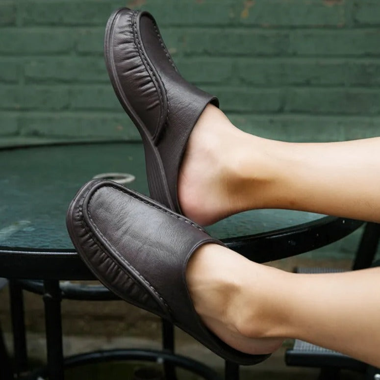 ﻿Sapato Mocassim de Couro Sampaio® S1203